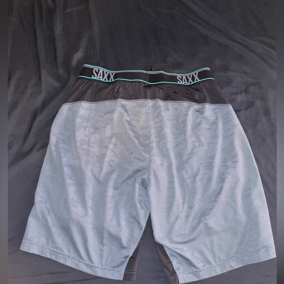 Lined SAXX workout short - Picture 3 of 3